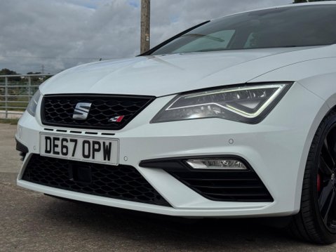 SEAT Leon 2.0 TSI Cupra 300 Euro 6 (s/s) 5dr 8