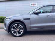 Jaguar F-Pace 2.0 D200 MHEV R-Dynamic HSE Auto AWD Euro 6 (s/s) 5dr 54