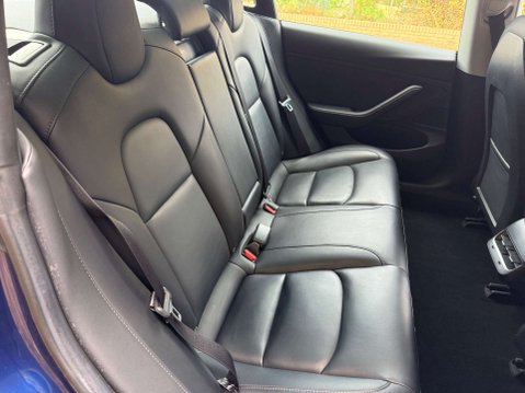 Tesla Model 3 Model 3 Performance AWD 4WD 4dr 27