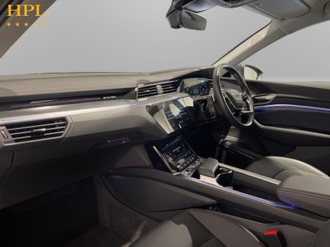 Audi Q8 50 Sport SUV 5dr Electric Auto quattro 95kWh (11kW Charger) (340 ps) 15