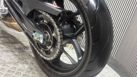 Hyosung GD 2016 ONLY 1K 250CC SPORTS BIKE LIGHTWEIGHT LONG MOT 35