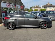 Ford Focus ST-LINE X 6