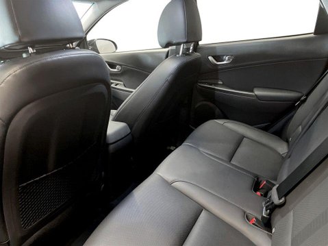 Hyundai KONA 64kWh Ultimate SUV 5dr Electric Auto (10.5kW Charger) (204 ps) Bluetooth 21