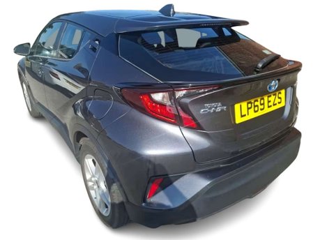 Toyota C-HR 1.8 VVT-h Icon SUV 5dr Petrol Hybrid CVT Euro 6 (s/s) (122 ps) 4