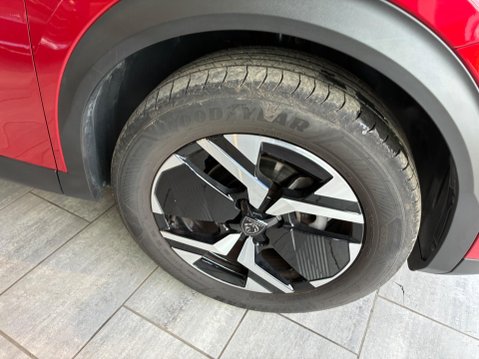 Peugeot 2008 1.2 PureTech GT EAT Euro 6 (s/s) 5dr 9