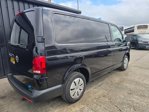 Volkswagen Transporter T30 TDI P/V STARTLINE 6