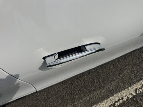 Mercedes-Benz EQE EQE 300 AMG Line Premium Auto Electric 89 KWH Battery PAN ROOF/VAT Q 38