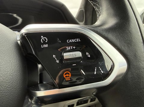 Jaguar I-Pace 400 90kWh HSE Black SUV 5dr Electric Auto 4WD (400 ps) 39