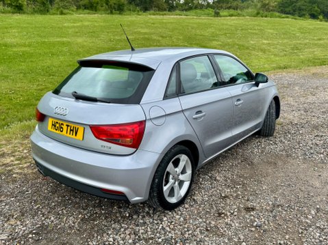 Audi A1 SPORTBACK TFSI SPORT 3