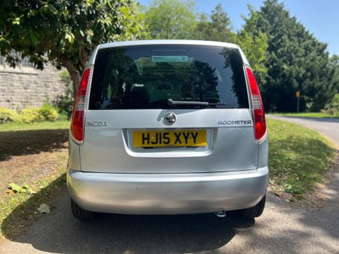 Skoda Roomster SE TSI 11