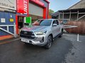Toyota Hilux INVINCIBLE 4WD D-4D DCB 1