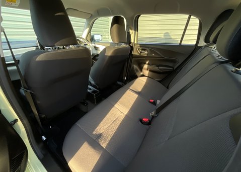 Suzuki Swift MOTION 13