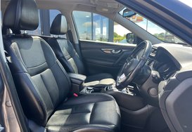 Nissan X-Trail 2.0 DCI TEKNA XTRONIC 4WD AUTO 17