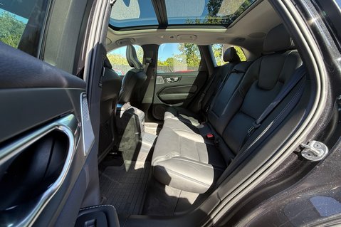 Volvo XC60 RECHARGE T8 ULTIMATE DARK AWD -PLUG IN HYBRID - VAT Q -PAN ROOF  27