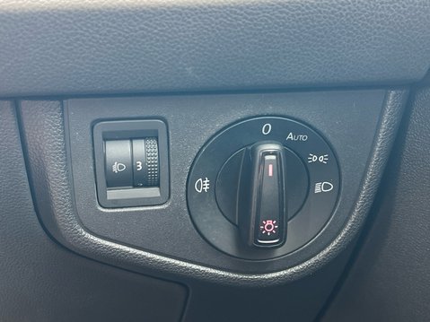 Volkswagen Polo SE EVO 34
