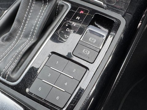 Audi A6 2.0 TDI Black Edition S Tronic quattro Euro 6 (s/s) 5dr 28