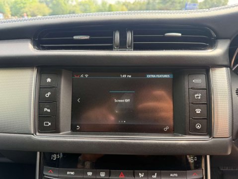 Jaguar XF 2.0 XF Portfolio D AWD Auto 4WD 5dr 47