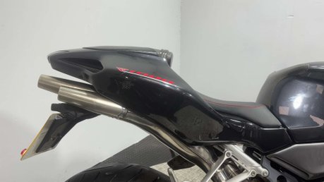 MV Agusta F4 1000 2007 25K NEW MOT CLASSIC COLLECTORS SPORTS BIKE 1000CC 44