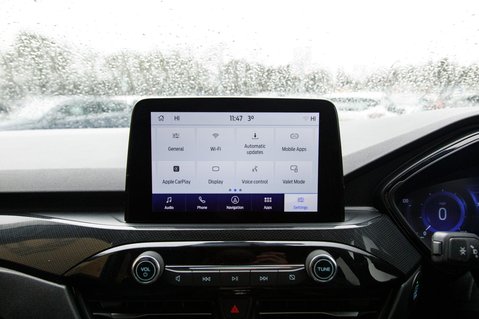 Ford Kuga ST-LINE EDITION ECOBLUE 27