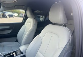 Volvo XC40 2.0 T4 INSCRIPTION PRO AUTO PETROL 37