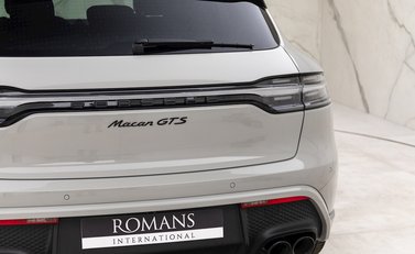 Porsche Macan GTS 26