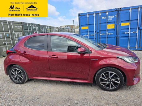 Toyota Yaris 1.5 VVT-h Design Hatchback 5dr Petrol Hybrid E-CVT Euro 6 (s/s) (116 ps) 13