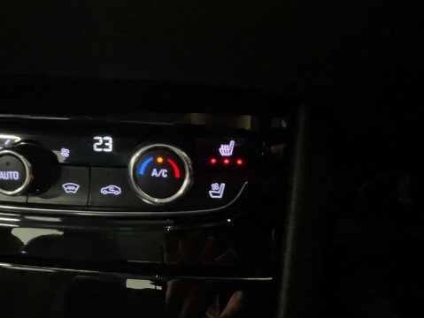 Vauxhall Grandland X 1.2 Grandland X Elite Nav T Auto 5dr 27