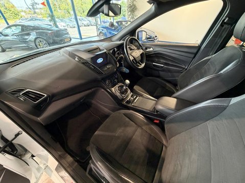 Ford Kuga 2.0 TDCi EcoBlue ST-Line Euro 6 (s/s) 5dr 29
