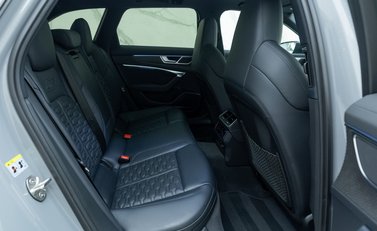 Audi RS6 AVANT VORSPRUNG 18