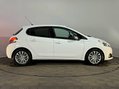Peugeot 208 ALLURE PURETECH 1.2 5