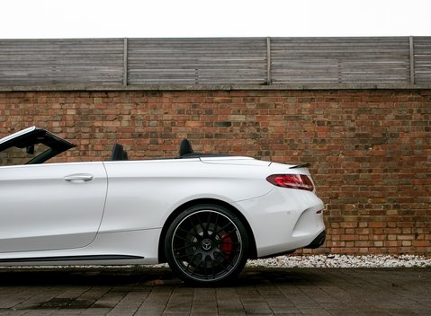 Mercedes-Benz C Class C63 S Cabriolet 25