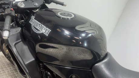 Triumph Daytona 900 1996 ONLY 23K PROJECT CLASSIC BIKE CLEAN AND COMPLETE 885CC 24