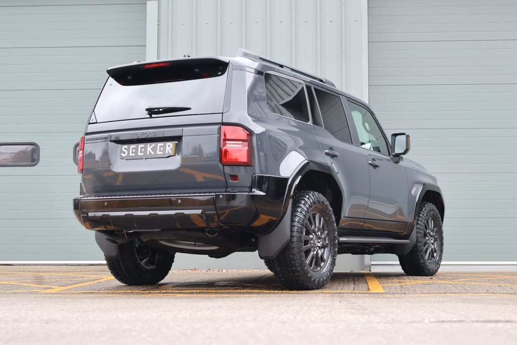 Toyota Land Cruiser  COMMERCIAL styled by seeker with rear seats world tour edition  8