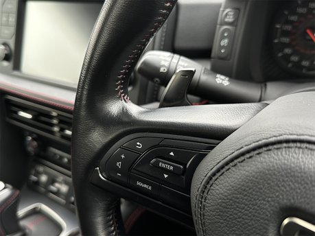 Nissan GT-R RECARO 56