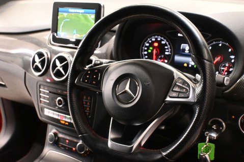 Mercedes-Benz B Class 1.5 B180 AMG Line Premium CDi Auto 5dr 10