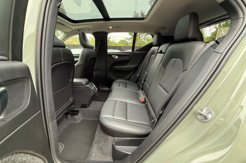 Volvo XC40 B3 ULTRA 24