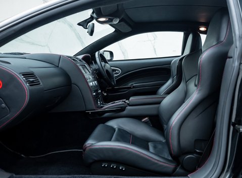 Aston Martin Vanquish S Ultimate 17