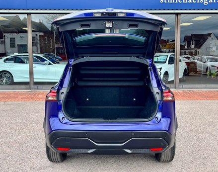 Nissan Qashqai 1.3 Qashqai Acenta Premium DiG-T MHEV 5dr 68