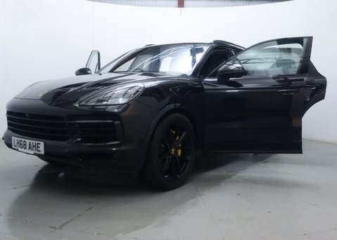 Porsche Cayenne 2.9 Cayenne V6 S Auto 4WD 5dr 52