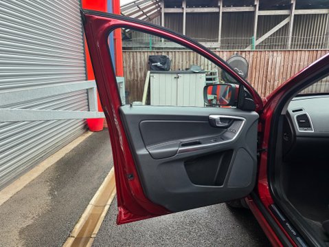 Volvo XC60 D4 SE LUX NAV 21