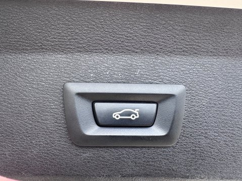 BMW X1 SDRIVE18D SPORT 11