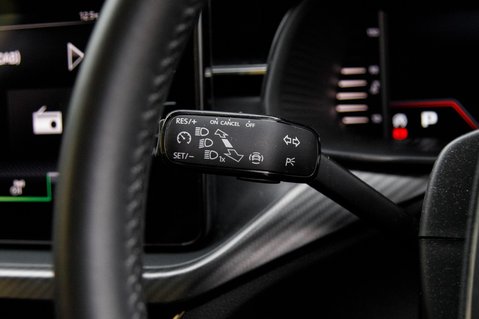 Skoda Kamiq MONTE CARLO TSI DSG 17
