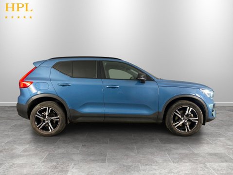 Volvo XC40 2.0 B3 MHEV Plus Dark SUV 5dr Petrol Hybrid DCT Auto Euro 6 (s/s) (163 ps) 8