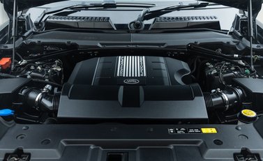 Land Rover Defender 90 V8 CARPATHIAN EDITION 39