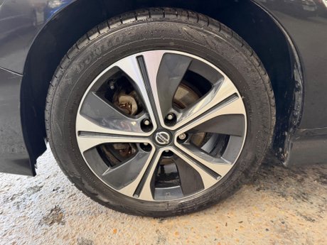 Nissan LEAF 40kWh 2.Zero Auto 5dr 22