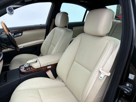 Mercedes-Benz S Class 3.0 S320 CDi Auto 4dr 60