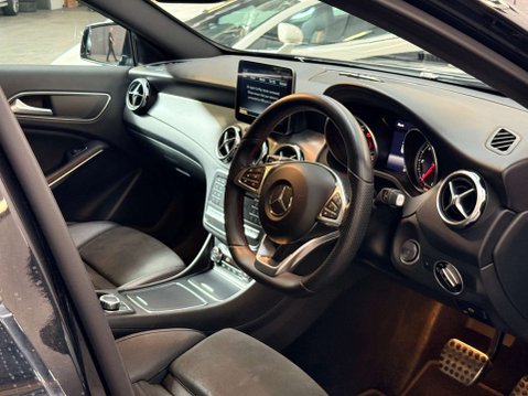 Mercedes-Benz GLA 2.1 GLA 220 AMG Line Premium D 4Matic Auto 4WD 5dr 2