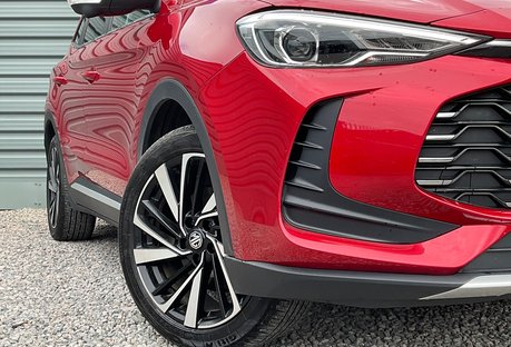 MG ZS 1.5 HYBRID+ TROPHY