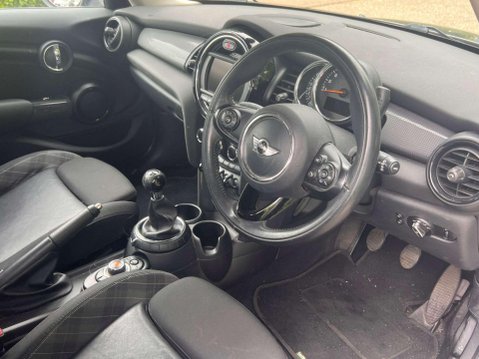 Mini Hatch 1.5 Cooper Euro 6 (s/s) 5dr 4