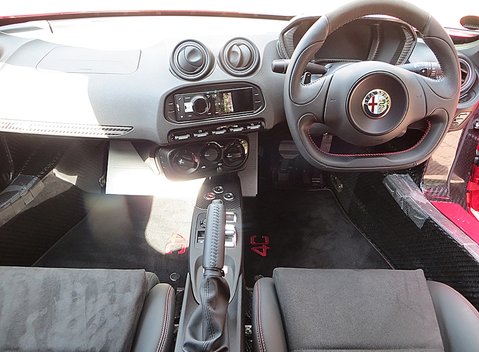 Alfa Romeo 4C Launch Edition 17